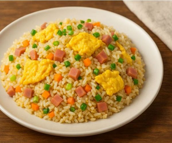 土雞蛋炒飯料理：美味又營養的家常佳餚