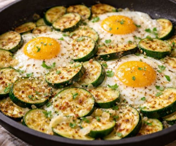 土雞蛋櫛瓜炒蛋這樣做最美味：新手也能成功的快速料理